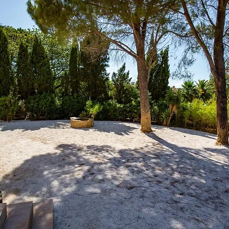 Residence La Pinede Lejlighedshotel *